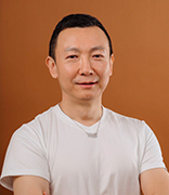 ffit8 CEO 张光明